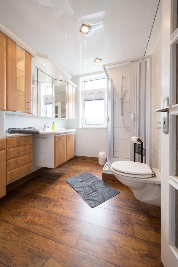 Weitblick-Ferienwohnung Eisenach Esterno foto